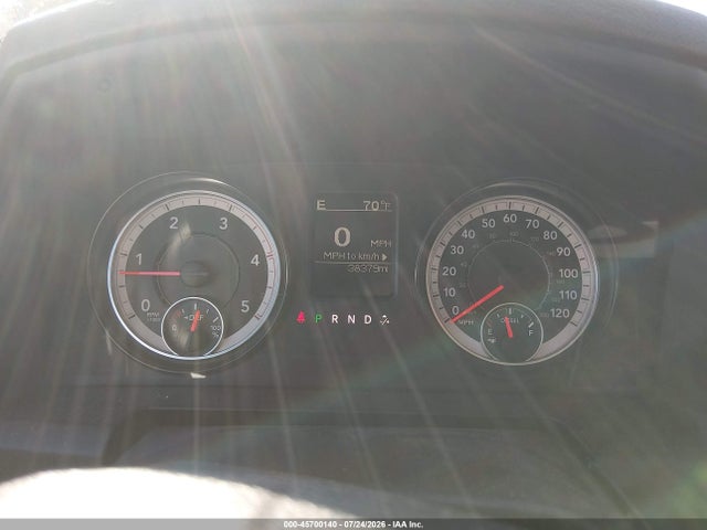 45700140 :رقم المزاد ، 3C63RRGL8GG365434 vin ، 2016 Ram 3500 Tradesman مزاد بيع