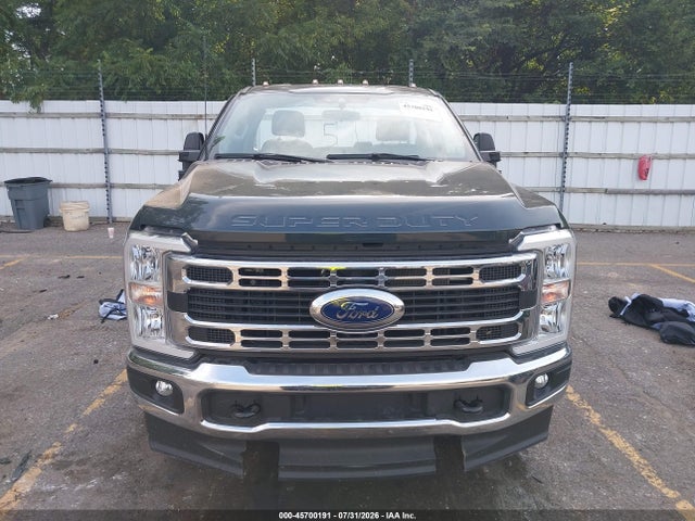 45700191 :رقم المزاد ، 1FTRF3BN7REF04853 vin ، 2024 Ford F-350 Xlt مزاد بيع