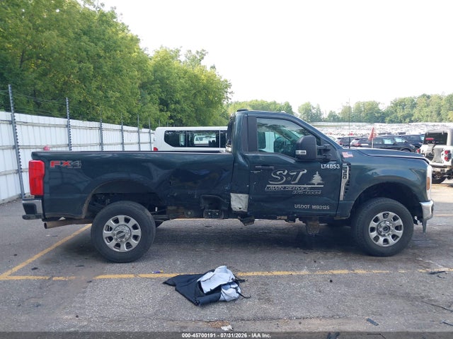 45700191 :رقم المزاد ، 1FTRF3BN7REF04853 vin ، 2024 Ford F-350 Xlt مزاد بيع