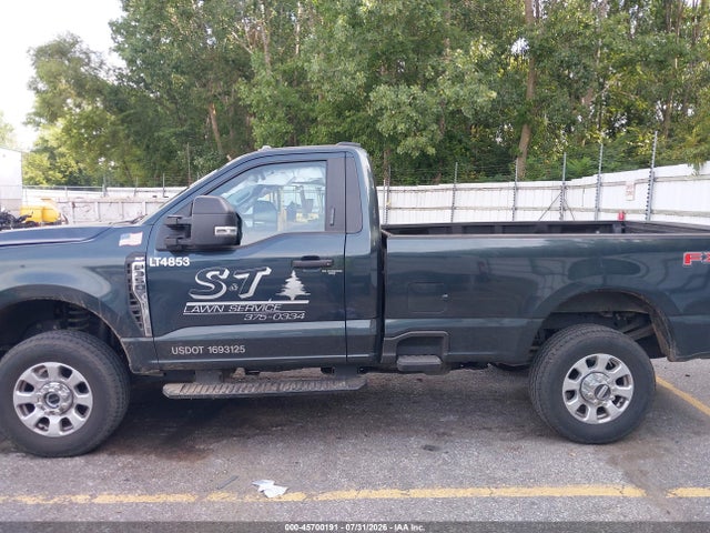 45700191 :رقم المزاد ، 1FTRF3BN7REF04853 vin ، 2024 Ford F-350 Xlt مزاد بيع