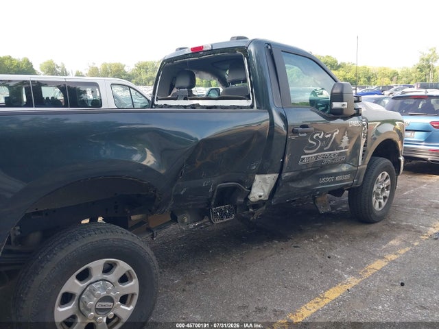 45700191 :رقم المزاد ، 1FTRF3BN7REF04853 vin ، 2024 Ford F-350 Xlt مزاد بيع
