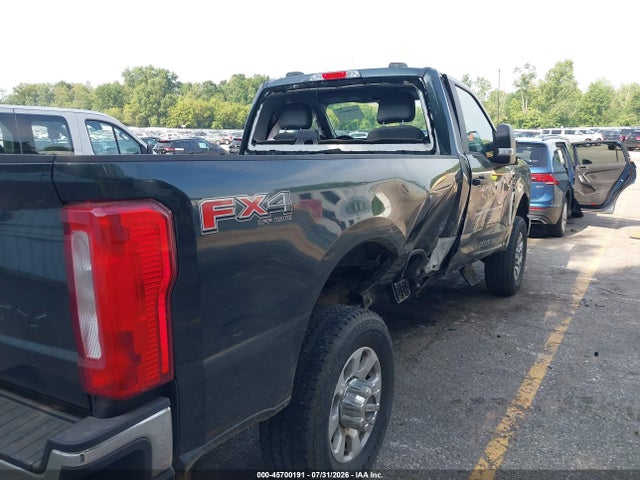 45700191 :رقم المزاد ، 1FTRF3BN7REF04853 vin ، 2024 Ford F-350 Xlt مزاد بيع