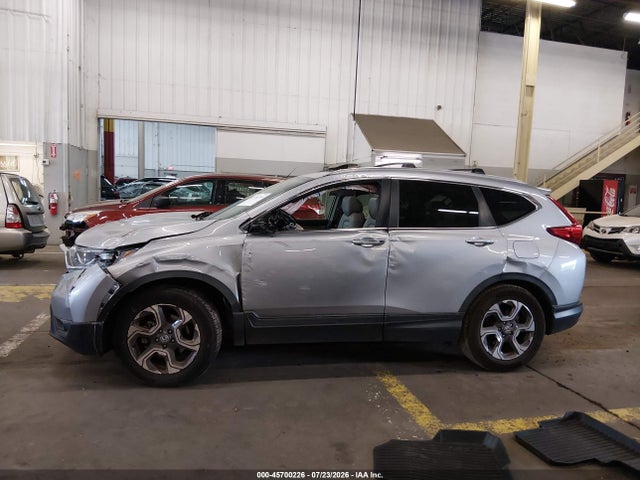 45700226 :رقم المزاد ، 7FARW2H50JE067917 vin ، 2018 Honda Cr-v Ex مزاد بيع