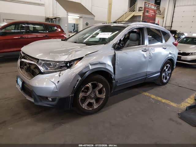 45700226 :رقم المزاد ، 7FARW2H50JE067917 vin ، 2018 Honda Cr-v Ex مزاد بيع