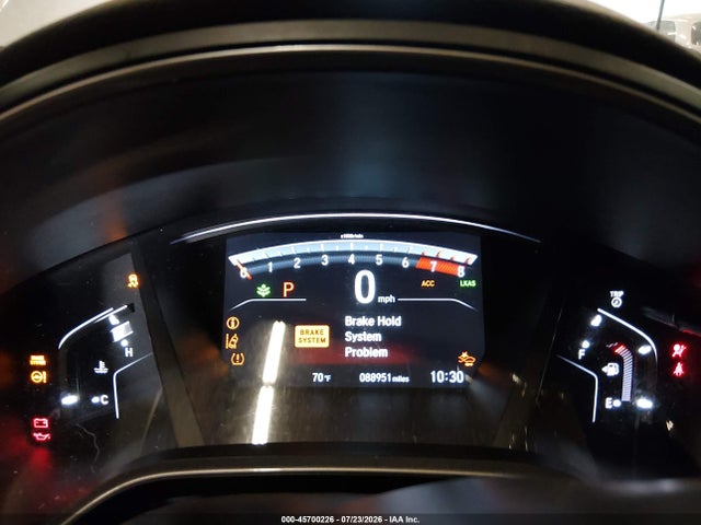 45700226 :رقم المزاد ، 7FARW2H50JE067917 vin ، 2018 Honda Cr-v Ex مزاد بيع