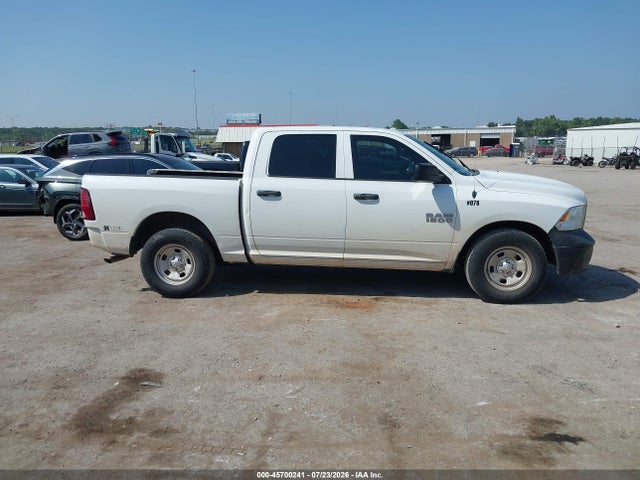 Продажа на аукционе авто 2015 Ram 1500 Tradesman, vin: 1C6RR6KG9FS789151, номер лота: 45700241
