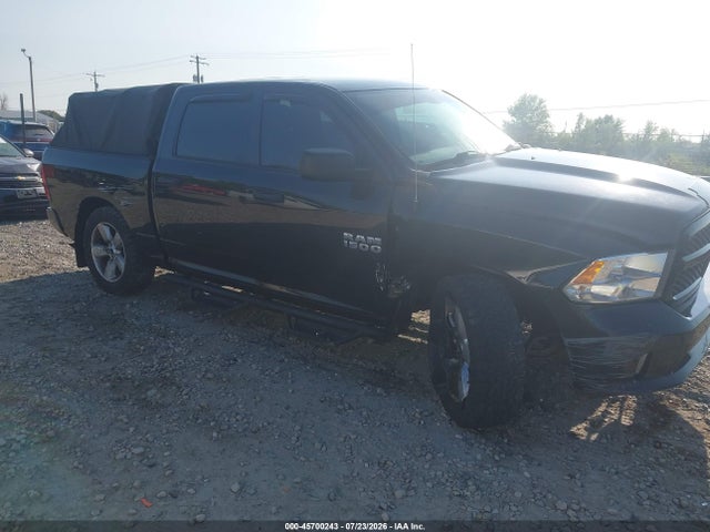 45700243 :رقم المزاد ، 1C6RR7KG7FS618131 vin ، 2015 Ram 1500 Express مزاد بيع