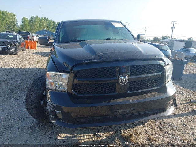 2015 Ram 1500 Express მანქანა იყიდება აუქციონზე, vin: 1C6RR7KG7FS618131, აუქციონის ნომერი: 45700243