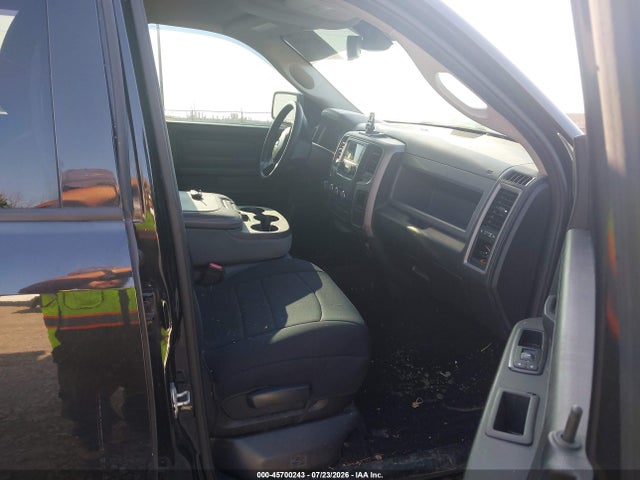 2015 Ram 1500 Express მანქანა იყიდება აუქციონზე, vin: 1C6RR7KG7FS618131, აუქციონის ნომერი: 45700243