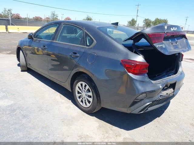 KIA FORTE LX 2023 3KPF24AD9PE521233 Image 3