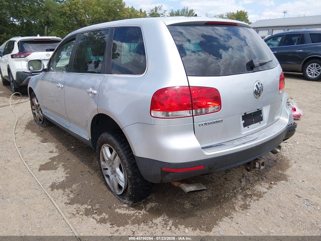 2006 Volkswagen Touareg V8 მანქანა იყიდება აუქციონზე, vin: WVGZM77L16D030884, აუქციონის ნომერი: 45700294