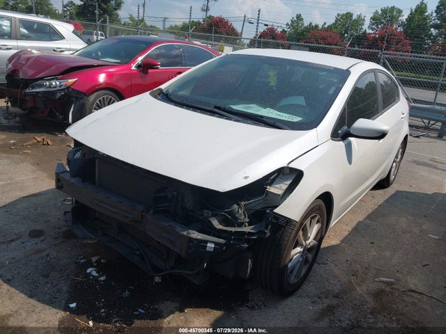 2017 Kia Forte Lx მანქანა იყიდება აუქციონზე, vin: 3KPFL4A71HE149105, აუქციონის ნომერი: 45700345