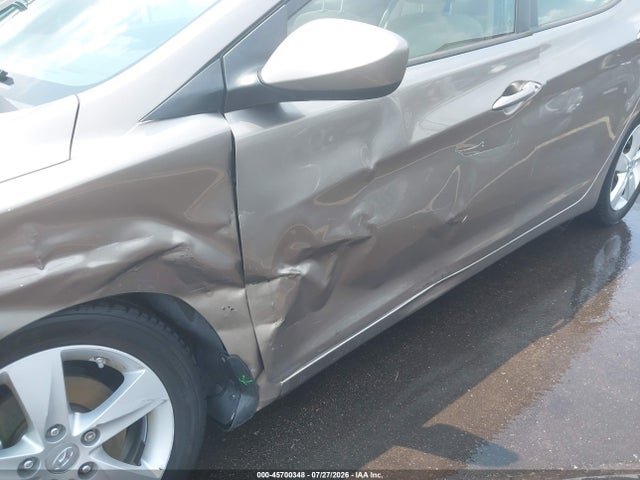 Продажа на аукционе авто 2013 Hyundai Elantra Gls, vin: 5NPDH4AE4DH341762, номер лота: 45700348