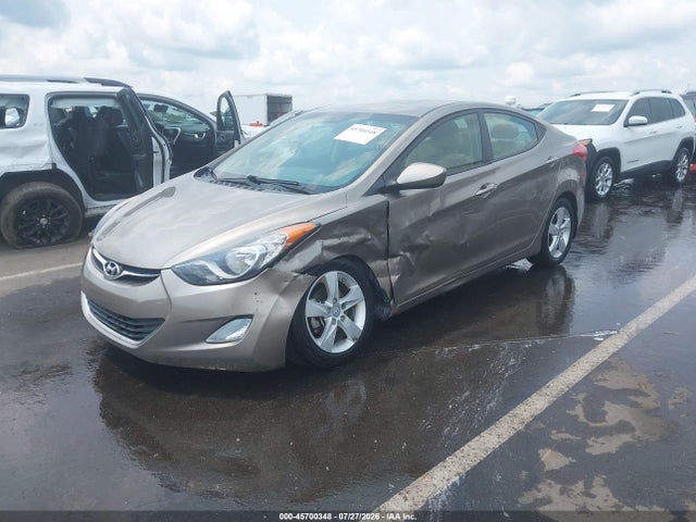 Продажа на аукционе авто 2013 Hyundai Elantra Gls, vin: 5NPDH4AE4DH341762, номер лота: 45700348