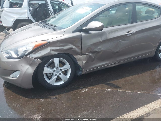 Продажа на аукционе авто 2013 Hyundai Elantra Gls, vin: 5NPDH4AE4DH341762, номер лота: 45700348