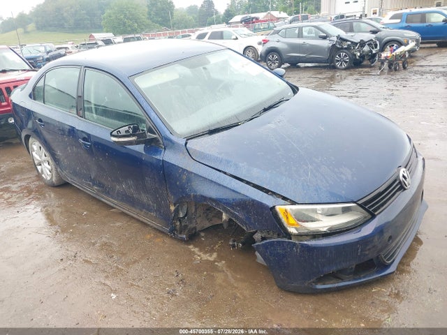 2011 Volkswagen Jetta 2.5l Se მანქანა იყიდება აუქციონზე, vin: 3VWDX7AJ0BM325001, აუქციონის ნომერი: 45700355