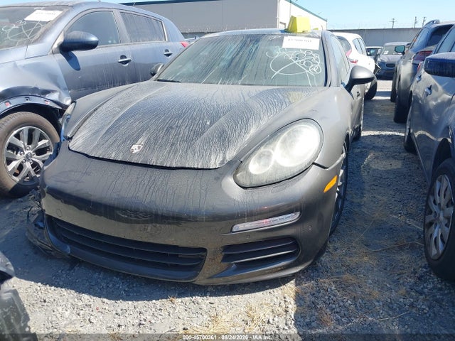 45700361 :رقم المزاد ، WP0AD2A77FL041409 vin ، 2015 Porsche Panamera E-hybrid S مزاد بيع