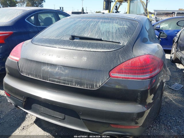 45700361 :رقم المزاد ، WP0AD2A77FL041409 vin ، 2015 Porsche Panamera E-hybrid S مزاد بيع