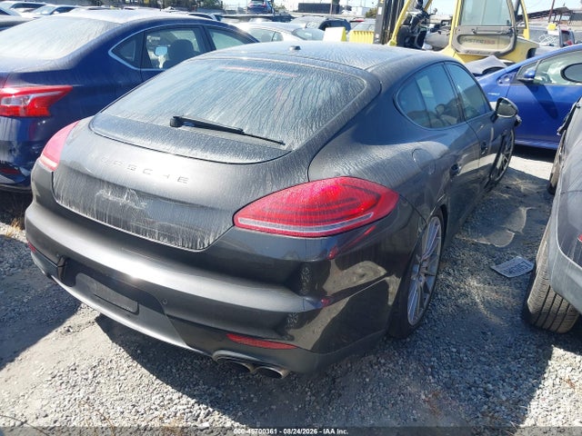 45700361 :رقم المزاد ، WP0AD2A77FL041409 vin ، 2015 Porsche Panamera E-hybrid S مزاد بيع