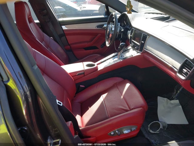 45700361 :رقم المزاد ، WP0AD2A77FL041409 vin ، 2015 Porsche Panamera E-hybrid S مزاد بيع