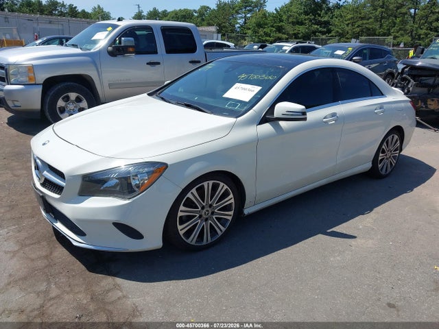 45700366 :رقم المزاد ، WDDSJ4GB6JN592261 vin ، 2018 Mercedes-benz Cla 250 4matic مزاد بيع