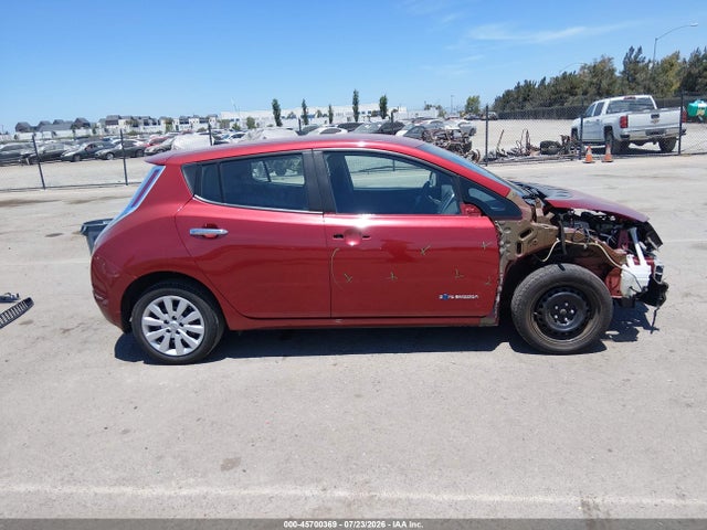 45700369 :رقم المزاد ، 1N4AZ0CP3DC401748 vin ، 2013 Nissan Leaf S مزاد بيع