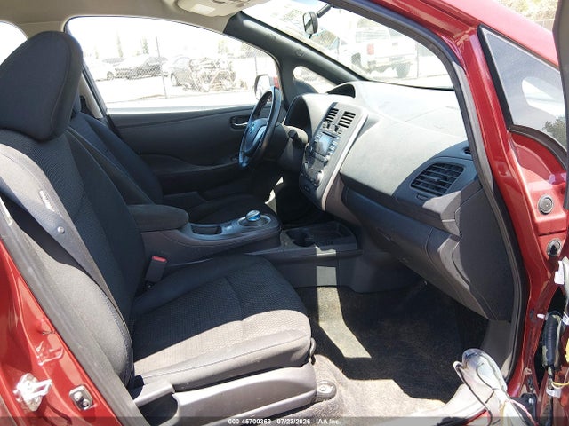 45700369 :رقم المزاد ، 1N4AZ0CP3DC401748 vin ، 2013 Nissan Leaf S مزاد بيع