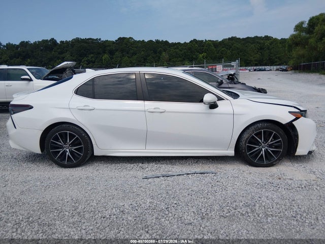 2022 Toyota Camry Se მანქანა იყიდება აუქციონზე, vin: 4T1G11AK8NU624318, აუქციონის ნომერი: 45700388