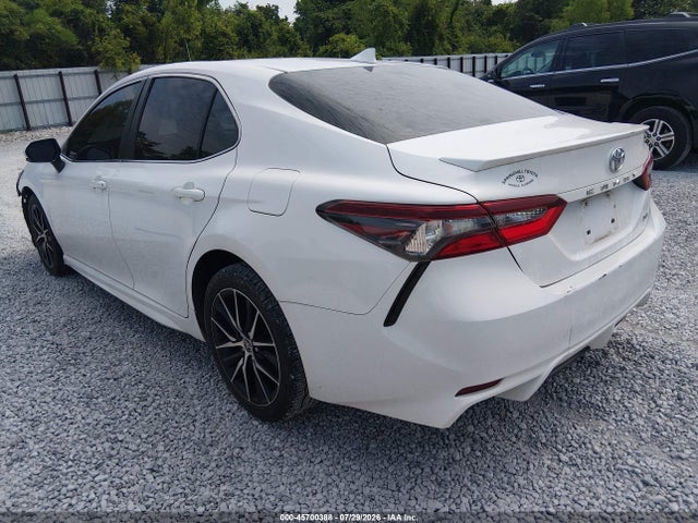2022 Toyota Camry Se მანქანა იყიდება აუქციონზე, vin: 4T1G11AK8NU624318, აუქციონის ნომერი: 45700388