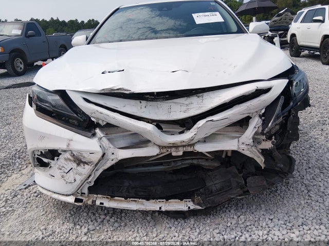 2022 Toyota Camry Se მანქანა იყიდება აუქციონზე, vin: 4T1G11AK8NU624318, აუქციონის ნომერი: 45700388