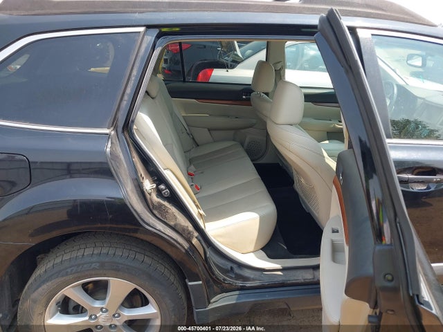 45700401 :رقم المزاد ، 4S4BRBLC1D3216441 vin ، 2013 Subaru Outback 2.5i Limited مزاد بيع