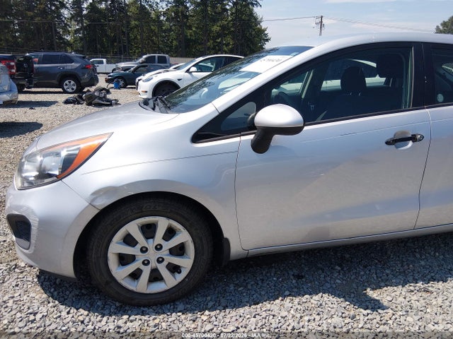 KIA RIO LX 2014 KNADM5A39E6351275 Image 6