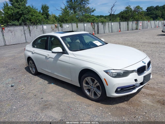 2017 Bmw 330i Xdrive მანქანა იყიდება აუქციონზე, vin: WBA8D9G59HNU58659, აუქციონის ნომერი: 45700443