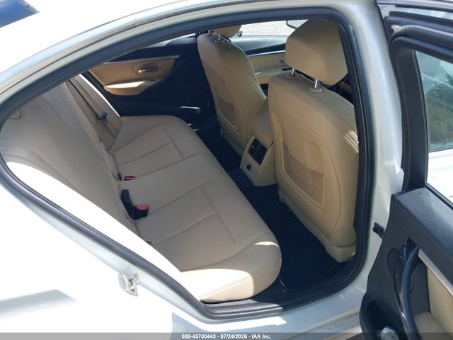 2017 Bmw 330i Xdrive მანქანა იყიდება აუქციონზე, vin: WBA8D9G59HNU58659, აუქციონის ნომერი: 45700443