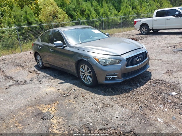 45700447 :رقم المزاد ، JN1BV7AP1FM339109 vin ، 2015 Infiniti Q50 Premium مزاد بيع