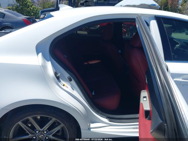 Lexus IS 350 2014 JTHBE1D25E5010737 Image 8