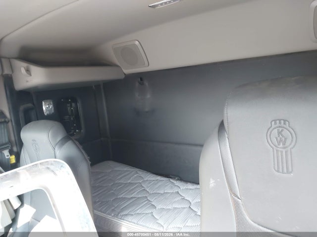Kenworth T680 2023 1XKYDP9X4PJ258773 Image 7