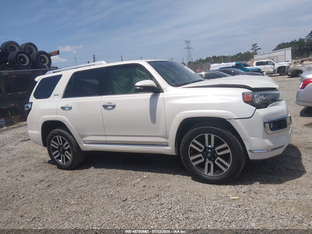 Toyota 4runner Limited 2020 JTEBU5JR9L5818515 Image 14