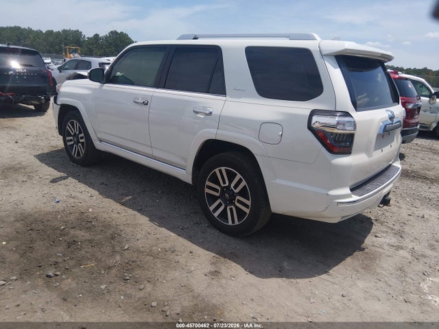 Toyota 4runner Limited 2020 JTEBU5JR9L5818515 Image 3