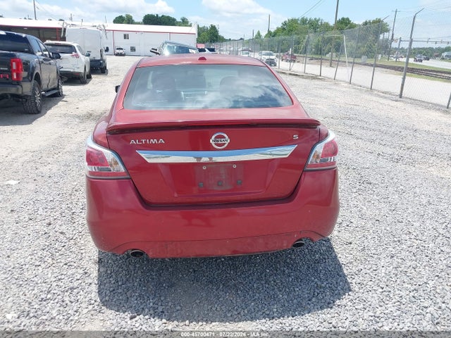 Nissan Altima 2.5 S 2015 1N4AL3AP7FC124918 Image 16