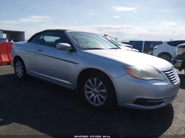 Продажа на аукционе авто 2011 Chrysler 200 Touring, vin: 1C3BC2EB5BN532487, номер лота: 45700492