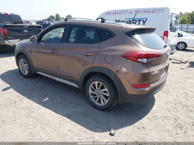 Продажа на аукционе авто 2017 Hyundai Tucson Se, vin: KM8J33A44HU397601, номер лота: 45700494
