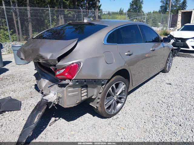 1G1ZE5ST4PF150657 Chevrolet Malibu Fwd 2lt