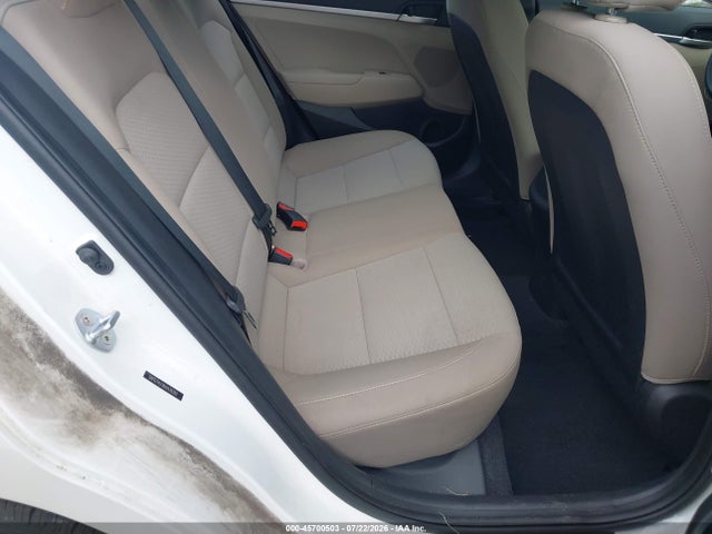 45700503 :رقم المزاد ، 5NPD74LF8KH439392 vin ، 2019 Hyundai Elantra Se مزاد بيع