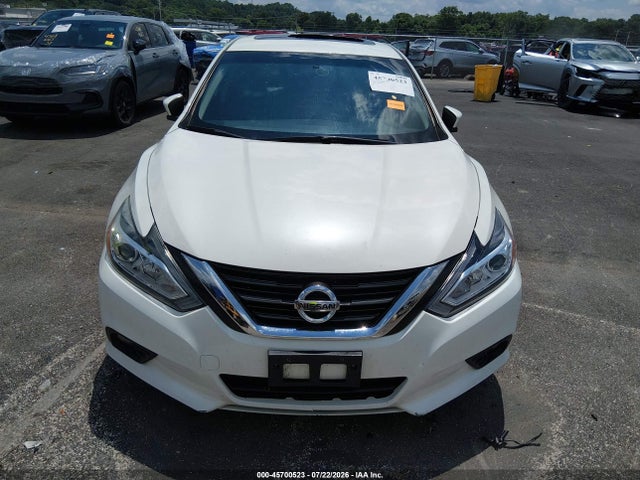 2017 Nissan Altima 2.5 Sv მანქანა იყიდება აუქციონზე, vin: 1N4AL3APXHC156667, აუქციონის ნომერი: 45700523