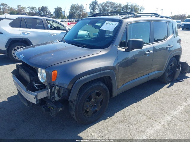 Продажа на аукционе авто 2017 Jeep Renegade Sport, vin: ZACCJAAB0HPE50396, номер лота: 45700577
