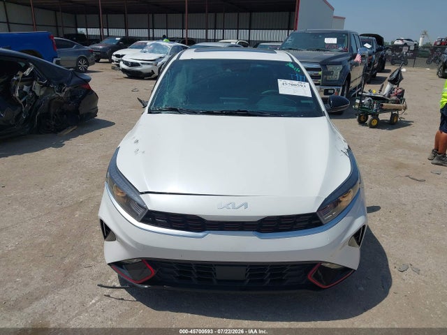 2024 Kia Forte Gt-line მანქანა იყიდება აუქციონზე, vin: 3KPF54AD3RE741848, აუქციონის ნომერი: 45700593