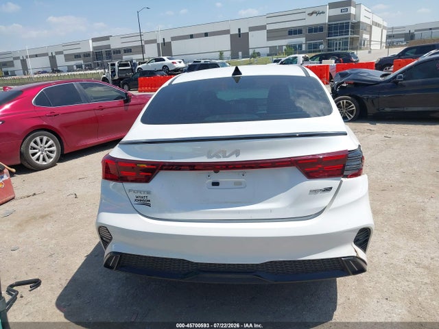 2024 Kia Forte Gt-line მანქანა იყიდება აუქციონზე, vin: 3KPF54AD3RE741848, აუქციონის ნომერი: 45700593