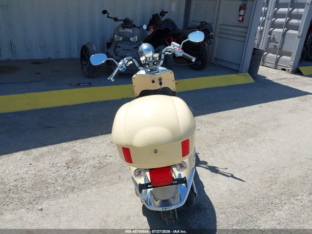 Sym Fiddle Ii 125 2015 RFGBS1HEXFXAW2191 Image 6