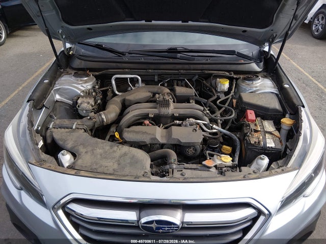 Subaru Outback 2.5i Premium 2018 4S4BSAFC4J3335218 Image 10